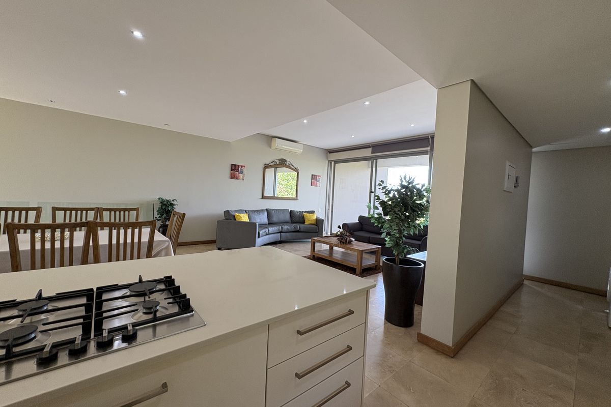 THE PERFECT FAMILY ESTATE LIVING. - Photo 5