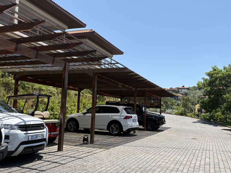 THE PERFECT FAMILY ESTATE LIVING. - Photo 3