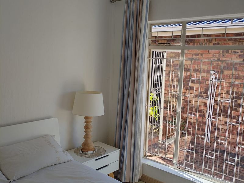 Stunning Family home in Bakerton - Photo 10