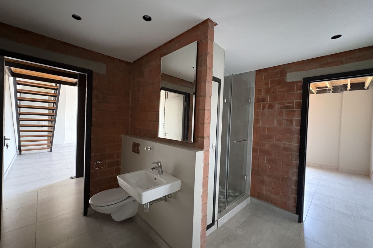 LUXURY MODERN LIVING. - Photo 5