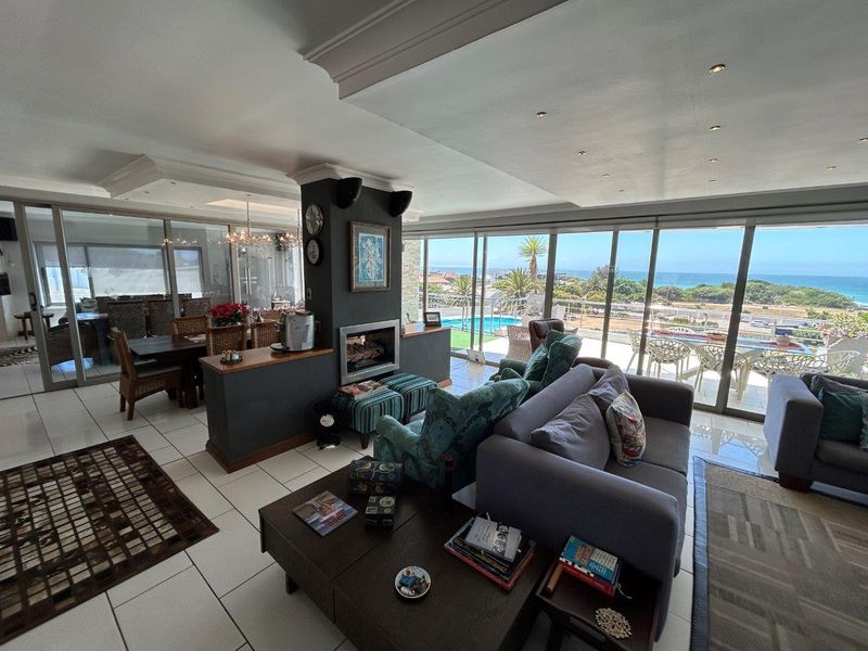 EXQUISITE STUNNING  MODERN  WELL BUILT HOUSE WITH AMAZING SEAVIEWS - Photo 8