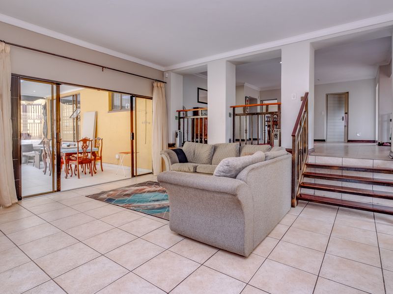 BUILT TO EXACING STANDARDS, THIS IS ARGUABLY ONE OF ROBIN'S FINEST HOMES - Photo 10