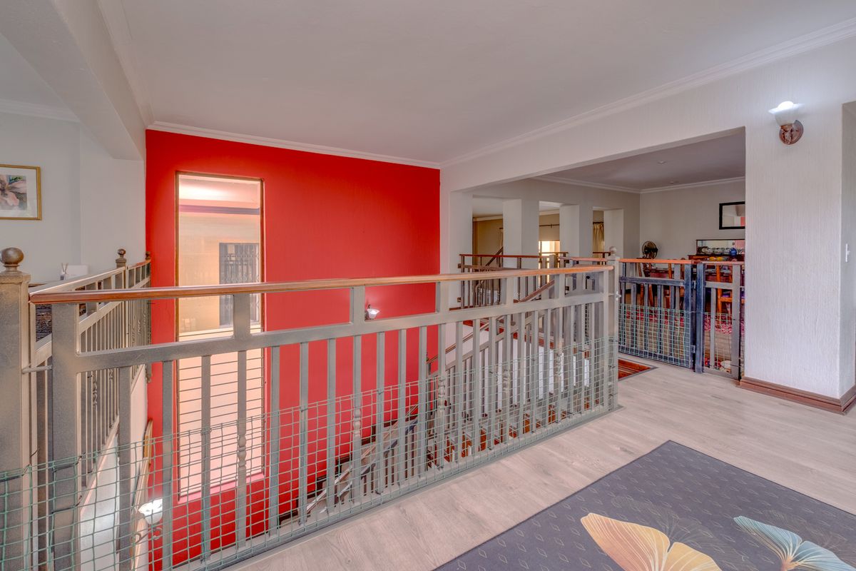 BUILT TO EXACING STANDARDS, THIS IS ARGUABLY ONE OF ROBIN'S FINEST HOMES - Photo 4