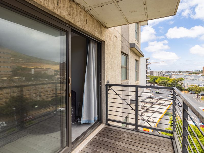 Stylish and Central apartment in Observatory - Photo 8