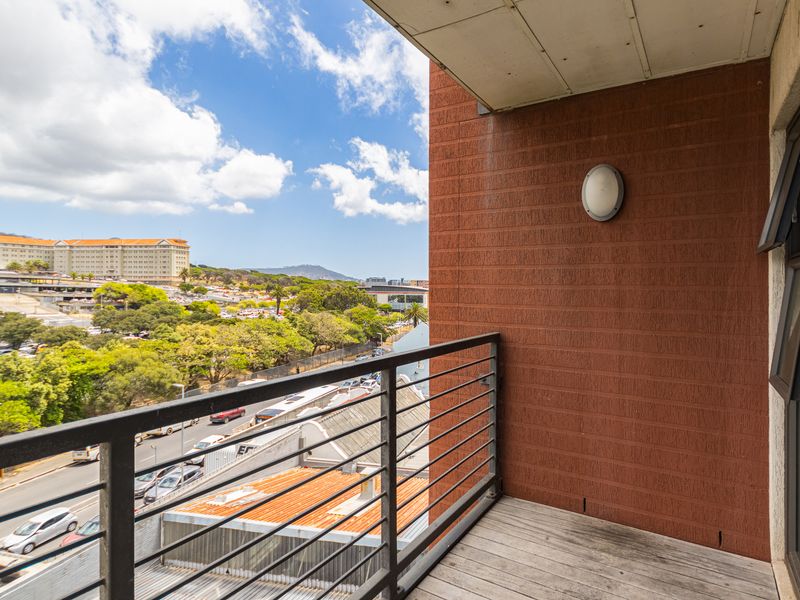 Stylish and Central apartment in Observatory - Photo 6