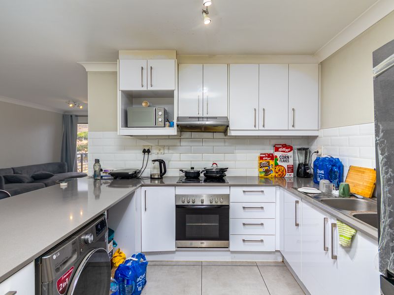 Stylish and Central apartment in Observatory - Photo 5