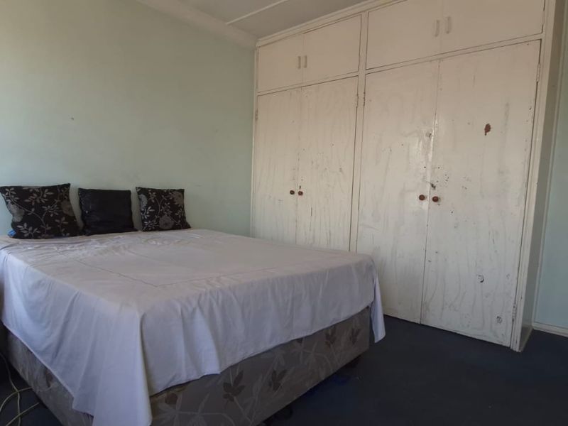 Two bedroom duplex for sale in Brakpan Central - Photo 10