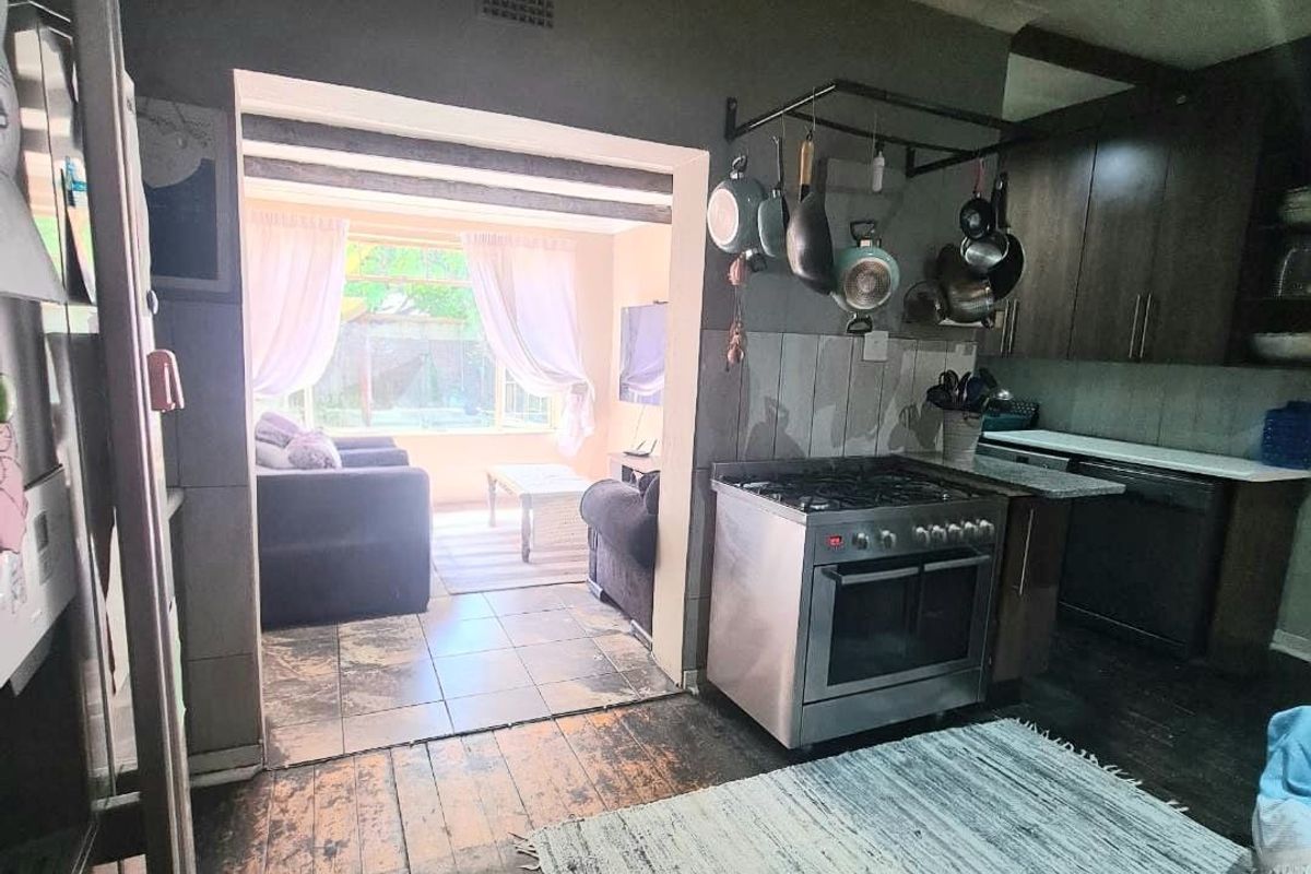 Exclusive Mandate | Only Realty Property Group - Photo 2