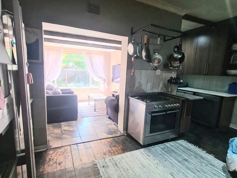 Exclusive Mandate | Only Realty Property Group - Photo 2