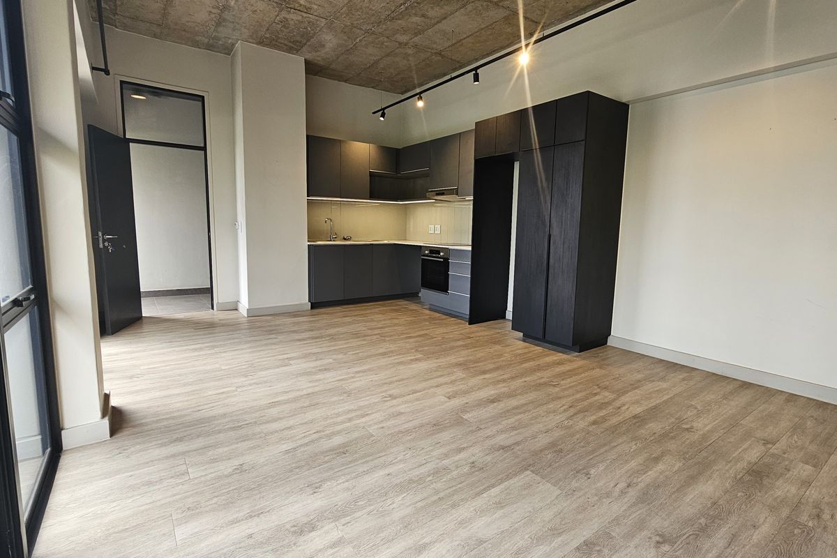 Refined Urban Living at The Lineal – Unit 121 - Photo 3