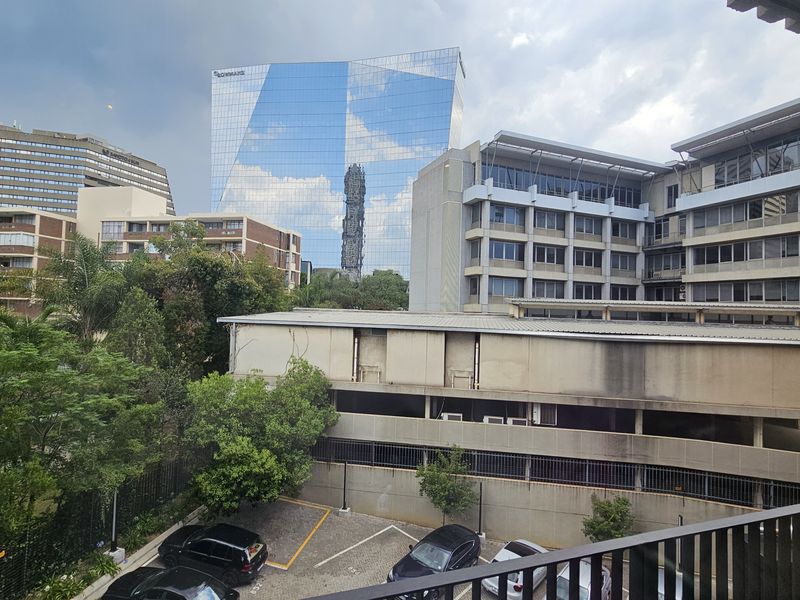 Refined Urban Living at The Lineal – Unit 121 - Photo 8