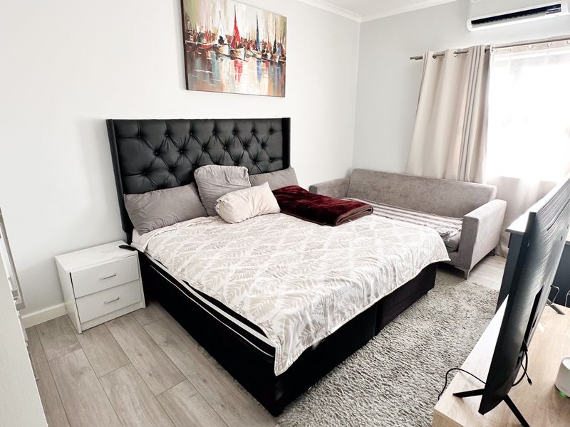 Modern Elegance and Effortless Family Living in Sandown - For Rent - Photo 10