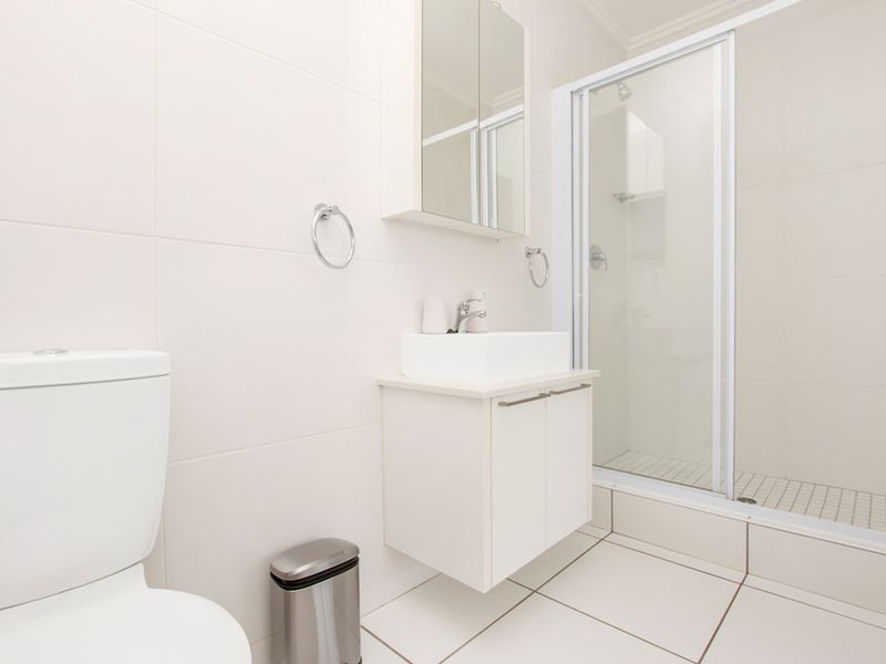 Apartment For Sale In Sandton - Photo 10