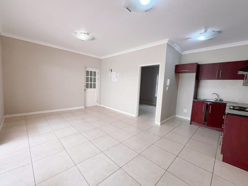 WALMER HEIGHTS 1 BED 1 BATH APARTMENT FOR RENT - Photo 7