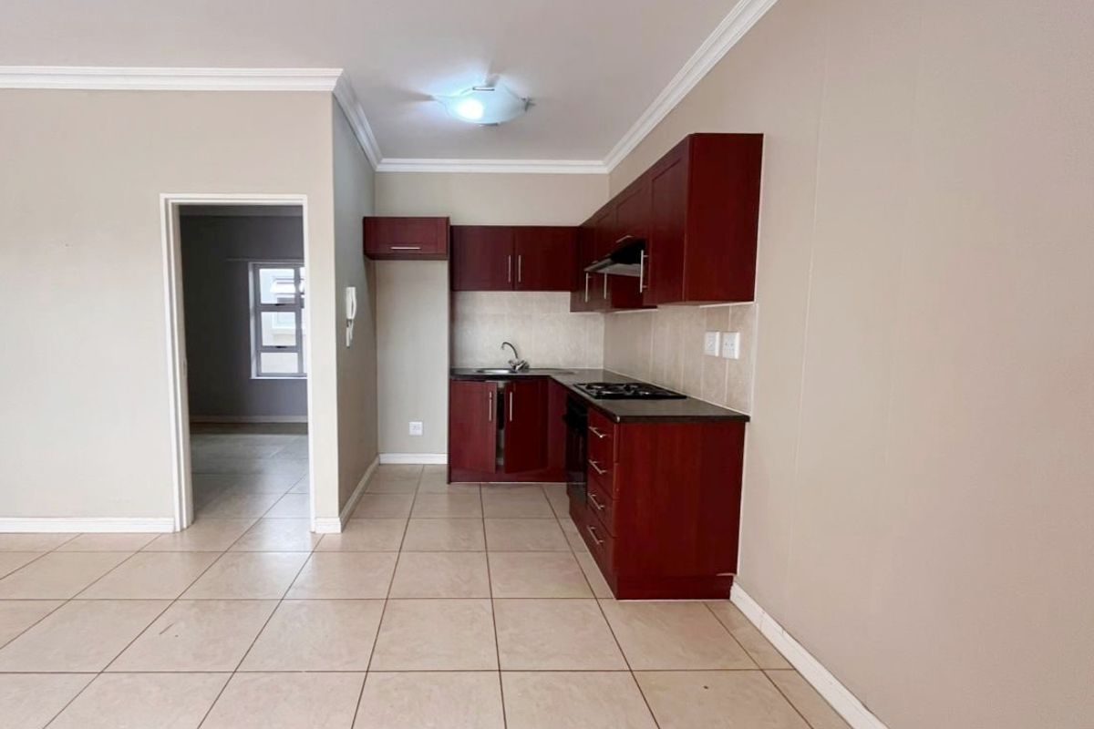 WALMER HEIGHTS 1 BED 1 BATH APARTMENT FOR RENT - Photo 5