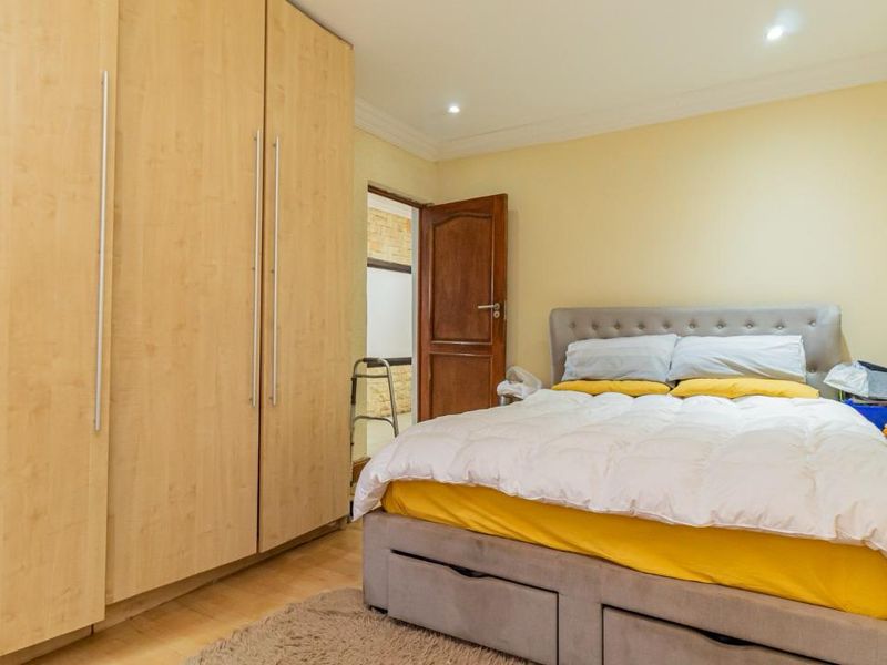 Double-Storey Luxury Home in Mahube Valley, Mamelodi - Photo 9