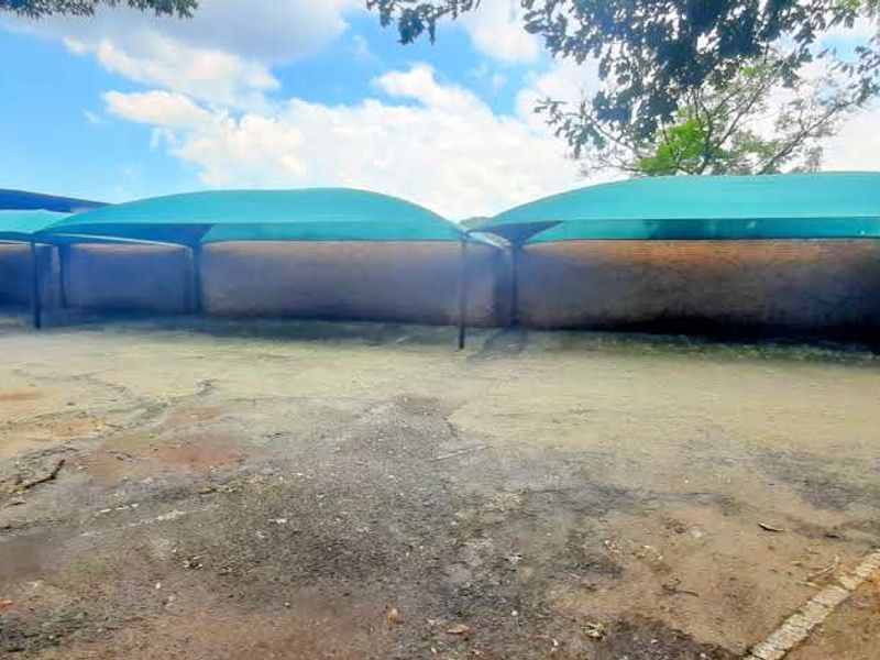 Main Property and Yard with warehouse! - Photo 5