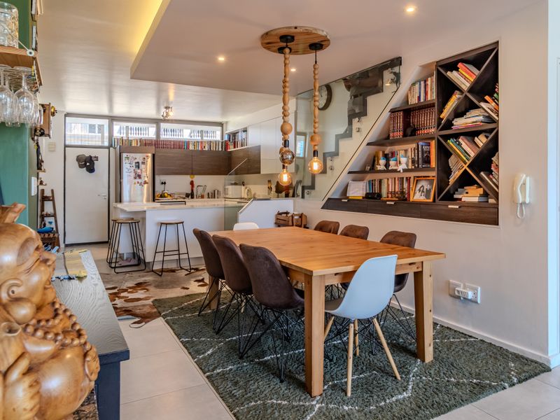 Apartment For Sale In Cape Town - Photo 8