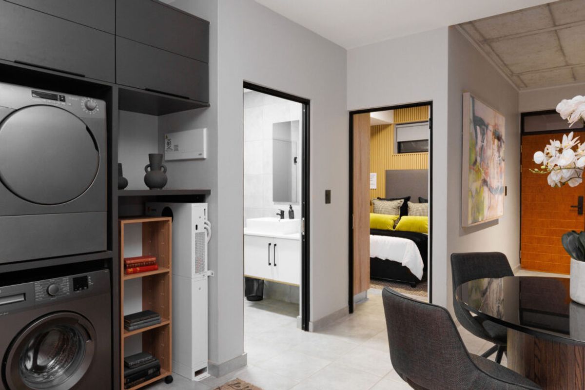 Refined Address in the heart of Brooklyn - Photo 4