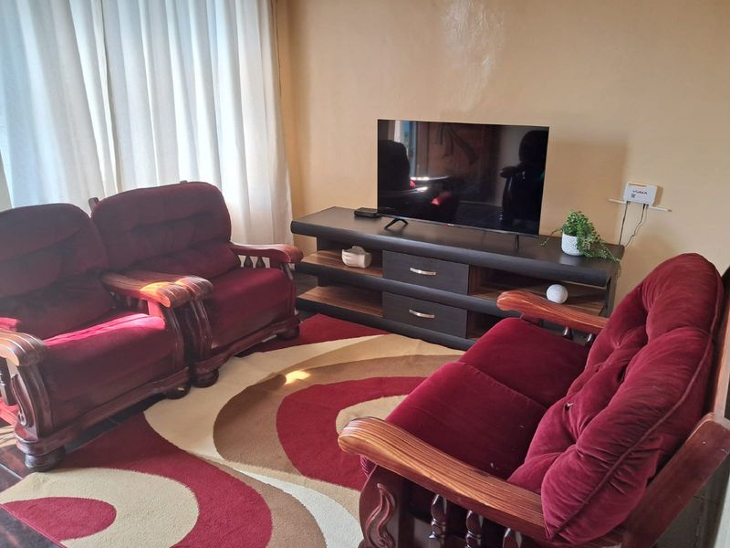 MOTHERWELL 2 BED 1 BATH HOUSE FOR SALE - Photo 2