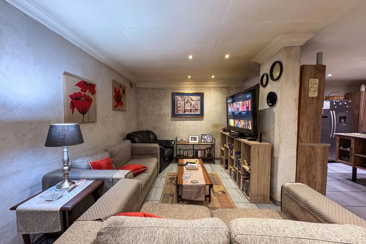 Impeccable Property In Sherwood Gardens - Photo 5