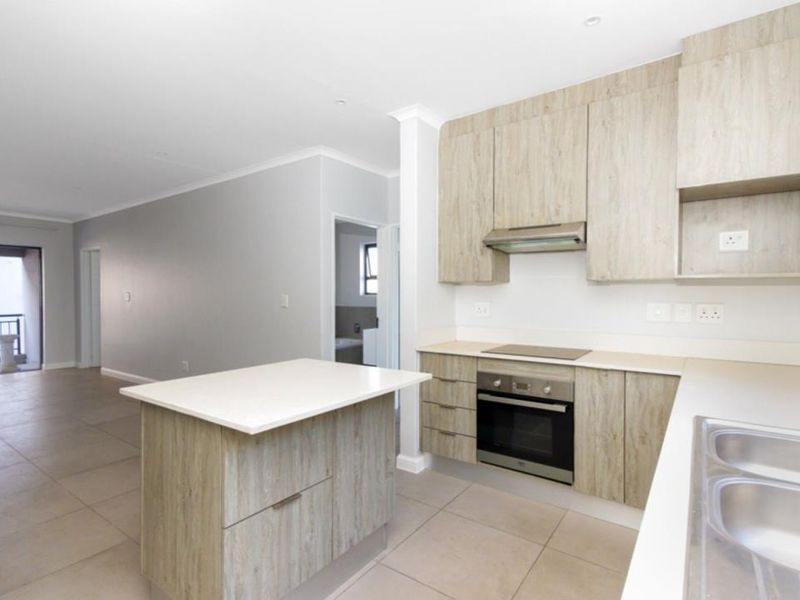 2 Bedroom 2 Bathroom for sale in Morningside - Photo 2