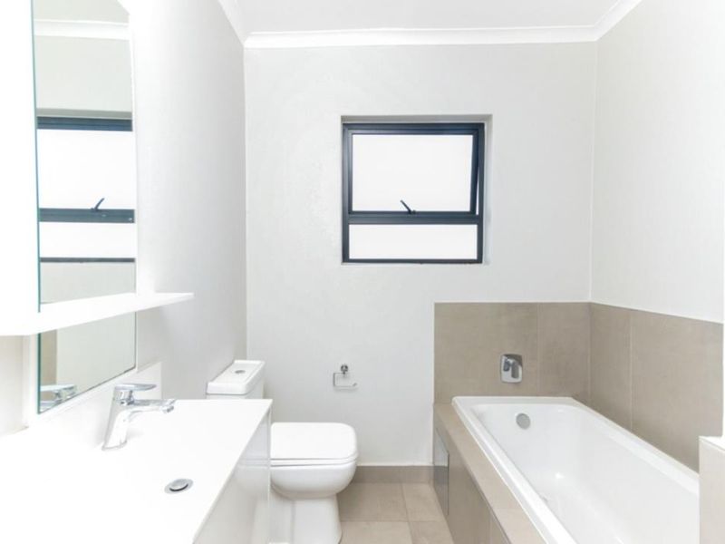 2 Bedroom 2 Bathroom for sale in Morningside - Photo 9