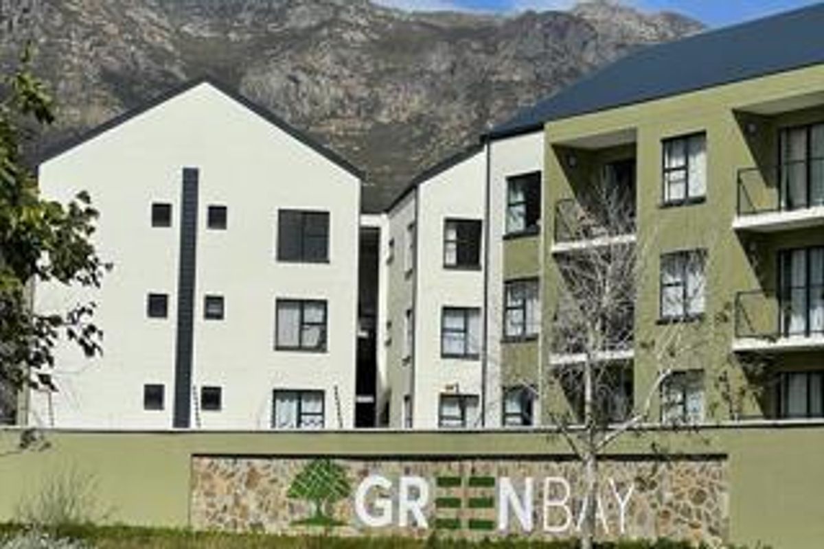 3-Bedroom Apartment for Sale in the Popular Greenbay Eco Estate - Photo 2