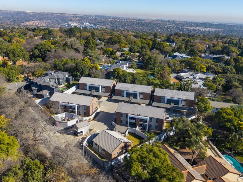 Makarios, Bryanston – Unit 20, beautiful Sunrise, East Facing Unit - Photo 1