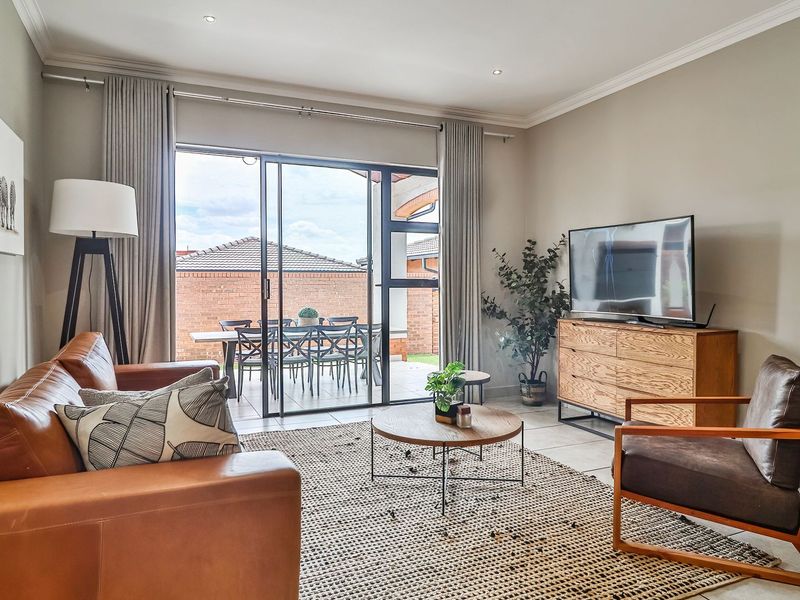 Live Smart, Live Secure - Photo 7