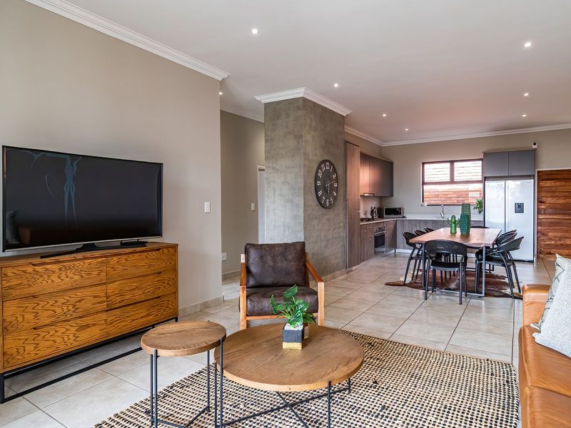 Live Smart, Live Secure - Photo 6