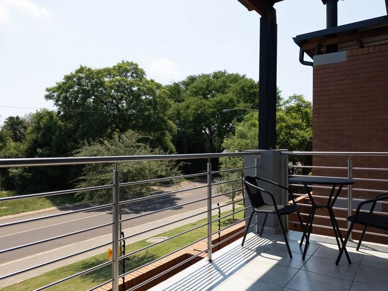 Your next address starts here - Photo 4