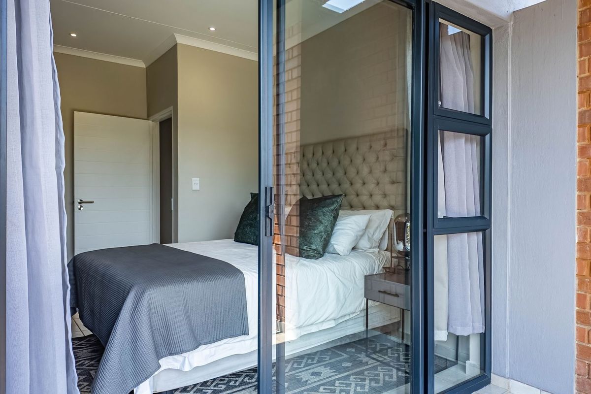 Your next address starts here - Photo 5