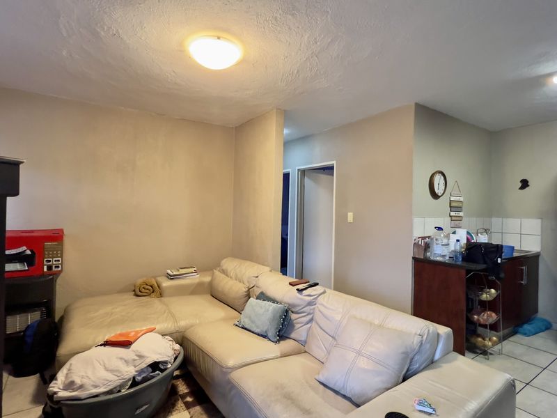 2 Bedroom Ground floor Apartment In Prestige Area - Photo 7