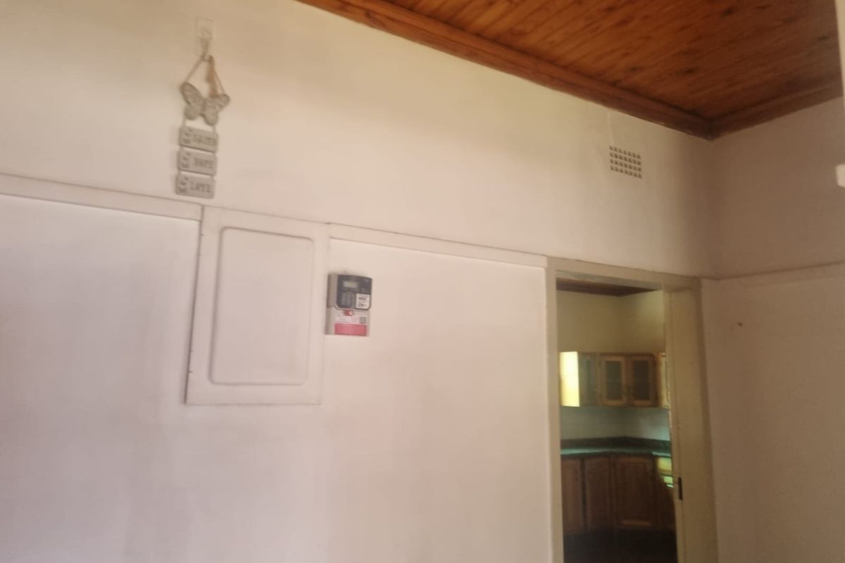 4-Bedroom House with Lapa & Swimming Pool - Photo 4