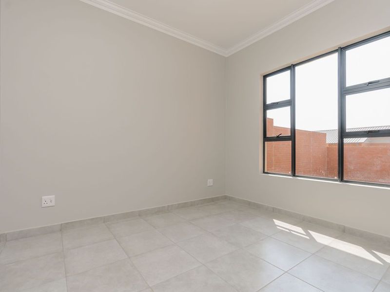 Styling Estate Living - Photo 8