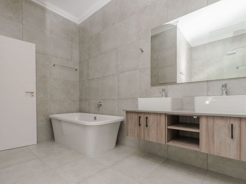 Styling Estate Living - Photo 10