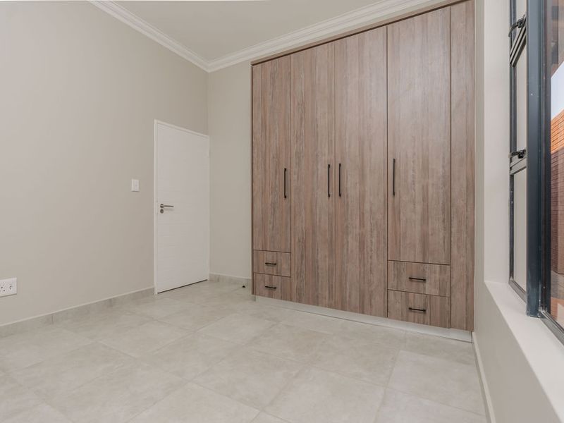 Styling Estate Living - Photo 7