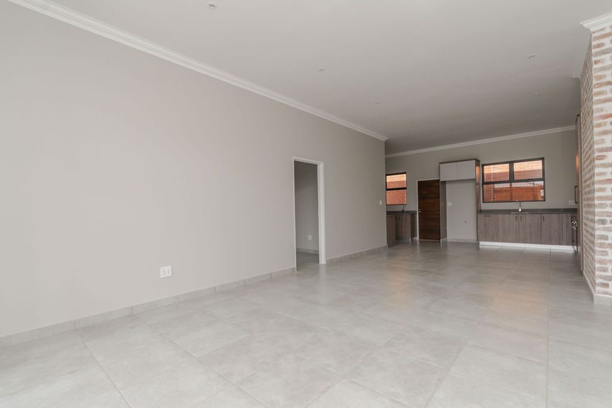 Styling Estate Living - Photo 5