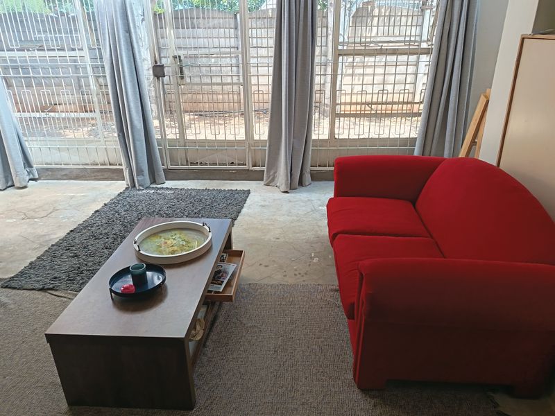 Double storey family home in Central Meyerton - Photo 4