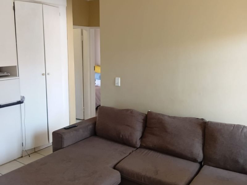 2 Bedroom 1 Bathroom Ground floor unit for sale - Photo 10