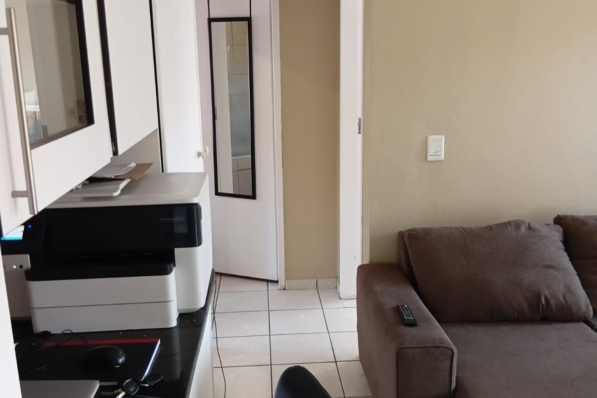 2 Bedroom 1 Bathroom Ground floor unit for sale - Photo 5