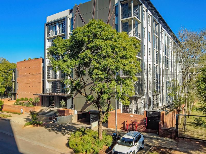 Modern 2 Bedroom Apartments for Sale | iQ Bishopscourt, Brooklyn - Photo 1