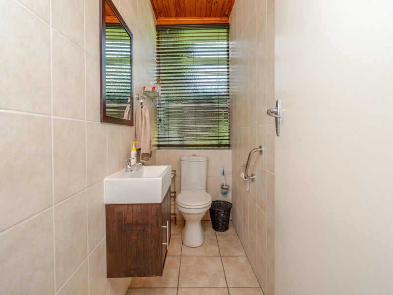 Panoramic View Home with Two Income-Producing Cottages, Solar Power & Exceptional Entertaining Space - Photo 5