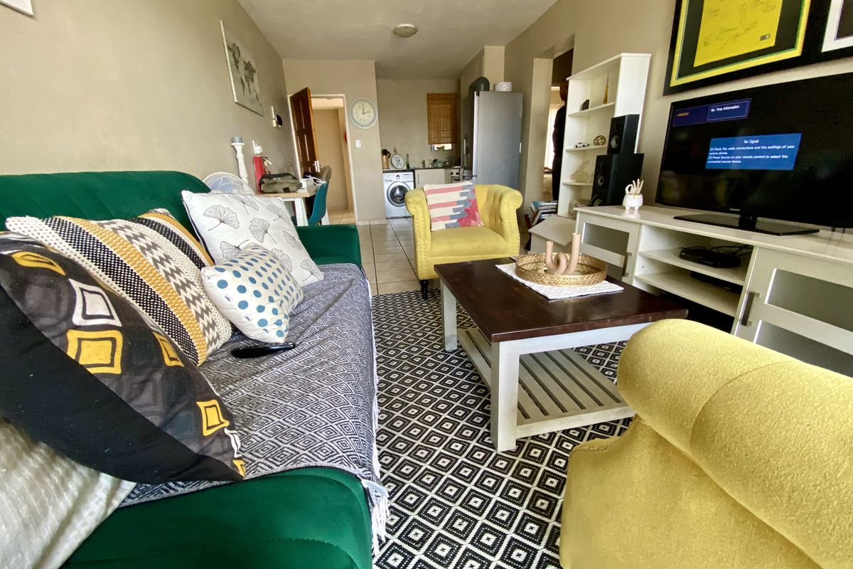 2 Bedroom Apartment for Sale in Lockwood - Photo 4