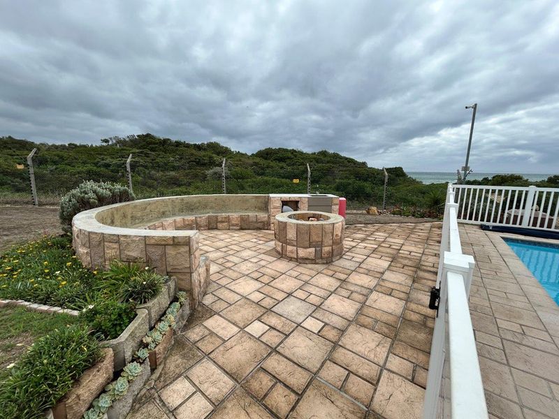 LOVELY 2 BEDROOM APARTMENT WITH ACCESS TO THE BEACH - Photo 3