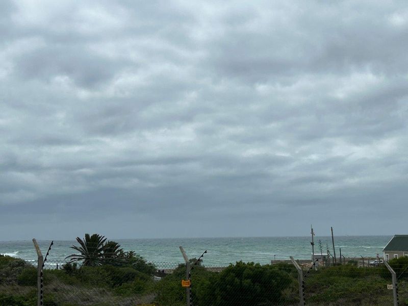 LOVELY 2 BEDROOM APARTMENT WITH ACCESS TO THE BEACH - Photo 4