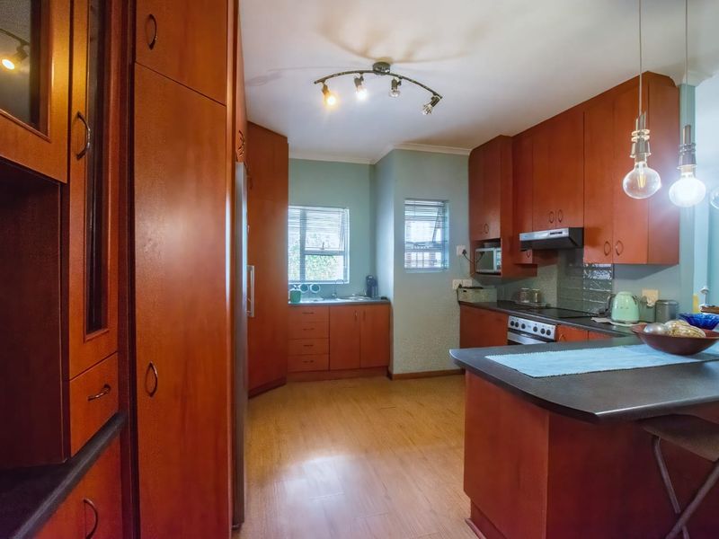 LOVELY HOME CLOSE TO ALBATROSS BEACH WITH GREAT RENTAL OPPORTUNITY - Photo 6