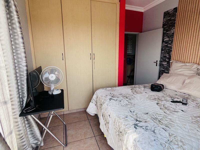 Apartment For Sale In Witbank - Photo 9