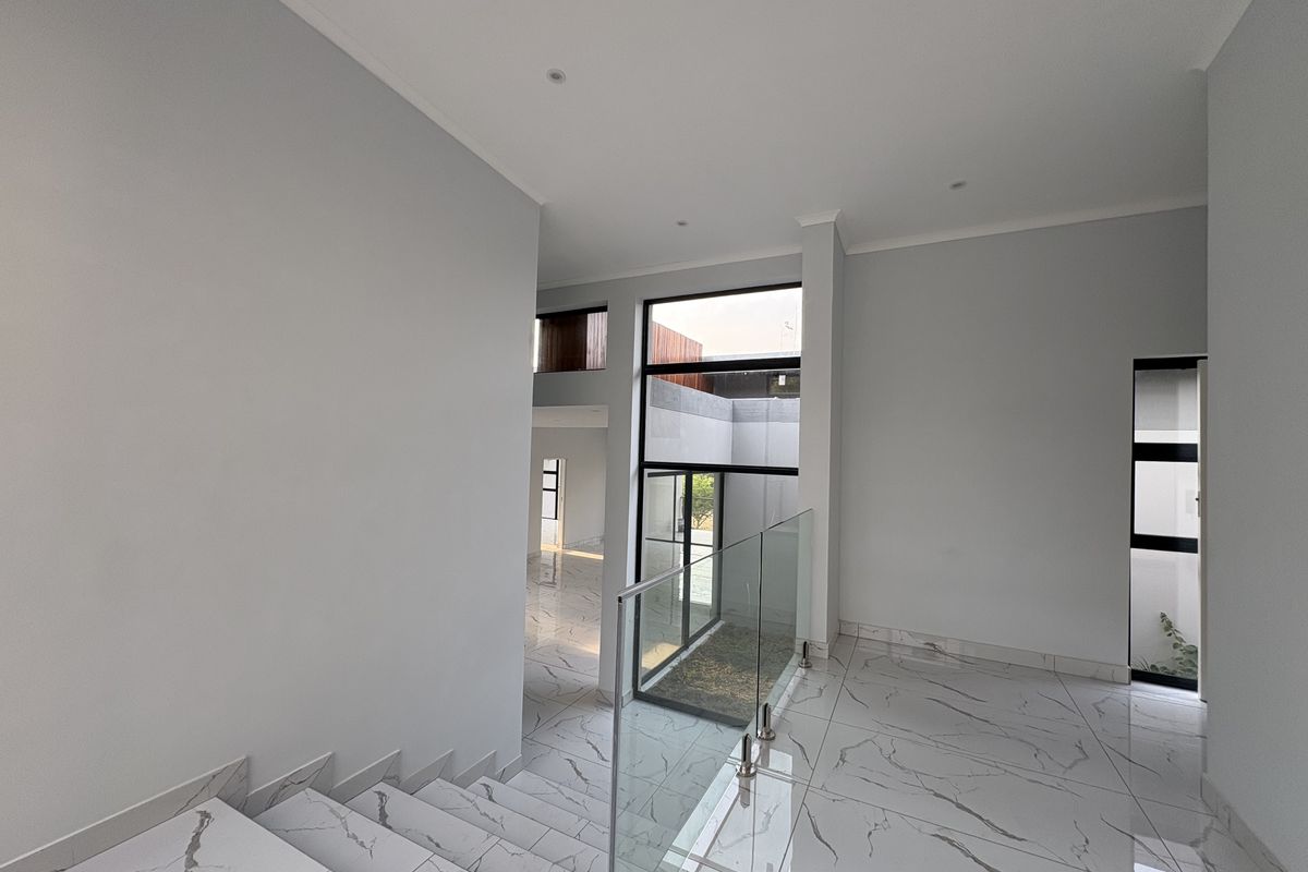 THE PERFECT COASTAL ESTATE LIVING. - Photo 3